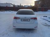 Toyota Corolla 2022 года за 9 500 000 тг. в Актобе – фото 3