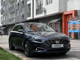 Hyundai i30 2022 года за 9 700 000 тг. в Алматы