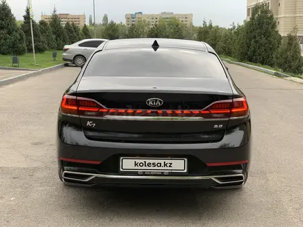 Kia K7 2021 года за 15 000 000 тг. в Алматы – фото 4