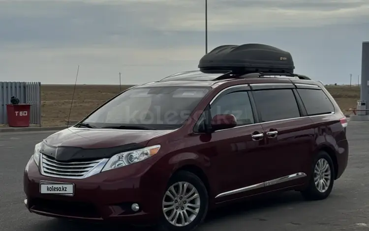 Toyota Sienna 2013 года за 12 500 000 тг. в Атырау