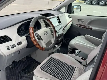 Toyota Sienna 2013 года за 12 500 000 тг. в Атырау – фото 7