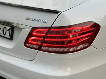 Mercedes-Benz E 350 2014 года за 15 800 000 тг. в Астана – фото 13