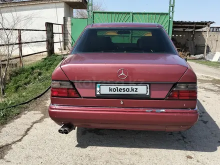 Mercedes-Benz E 260 1989 года за 950 000 тг. в Тараз – фото 5