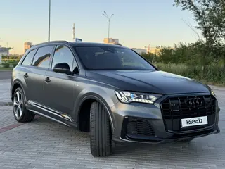 Audi Q7, 2022