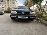 Volkswagen Golf 1993 года за 850 000 тг. в Алматы – фото 4