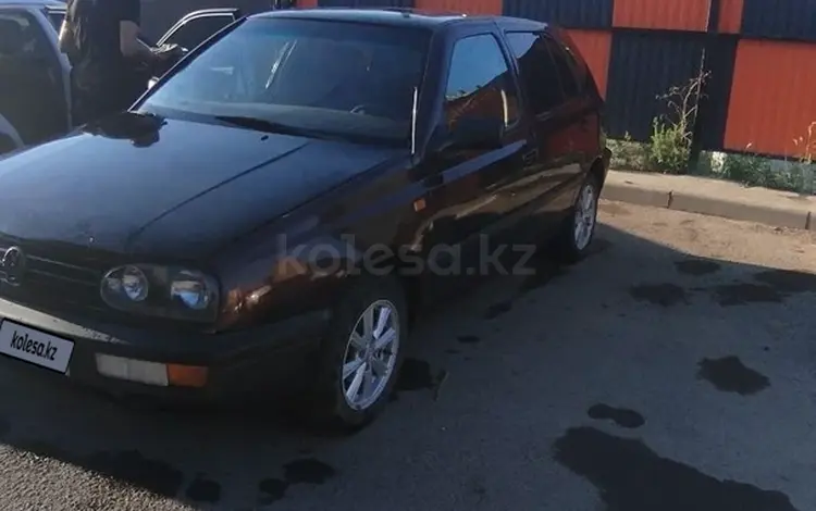 Volkswagen Golf 1994 годаfor1 150 000 тг. в Уральск