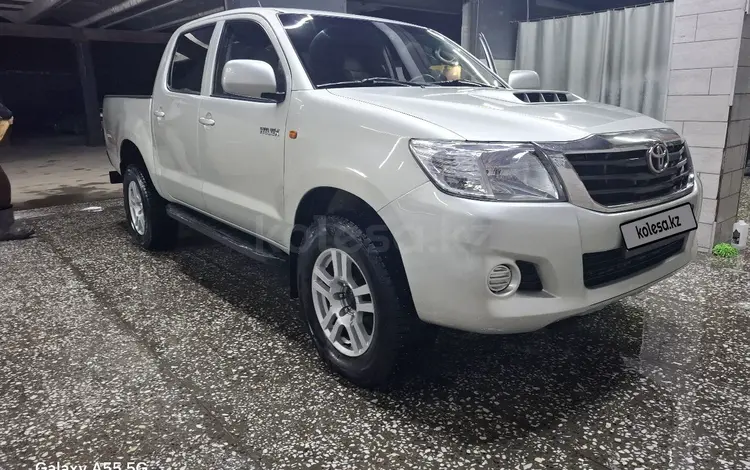 Toyota Hilux 2014 года за 8 990 000 тг. в Шымкент