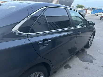 Toyota Camry 2017 года за 9 300 000 тг. в Тараз – фото 16