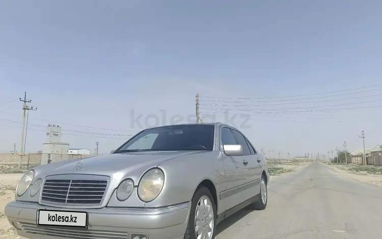Mercedes-Benz E 240 1999 годаүшін4 400 000 тг. в Актау