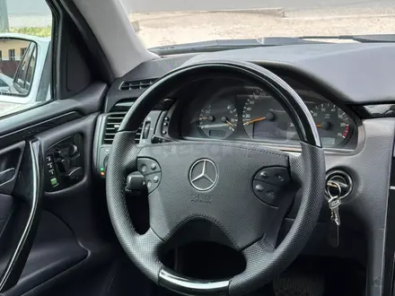 Mercedes-Benz E 320 2001 года за 6 700 000 тг. в Шымкент – фото 30