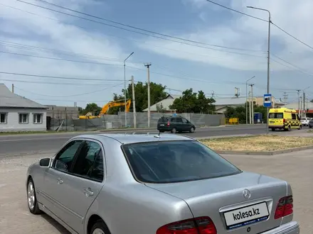 Mercedes-Benz E 320 2001 года за 6 700 000 тг. в Шымкент – фото 9
