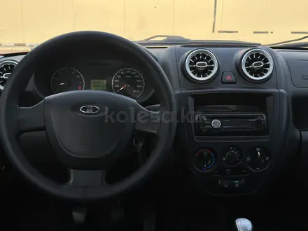 ВАЗ (Lada) Granta 2190 2013 года за 2 380 000 тг. в Уральск – фото 19
