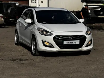 Hyundai i30 2014 года за 5 600 000 тг. в Петропавловск – фото 2