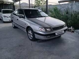 Toyota Carina E