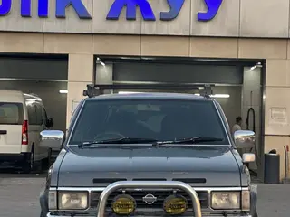 Nissan Terrano, 1994
