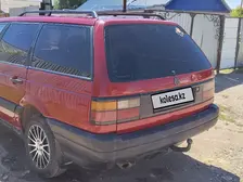 Volkswagen Passat, 1991