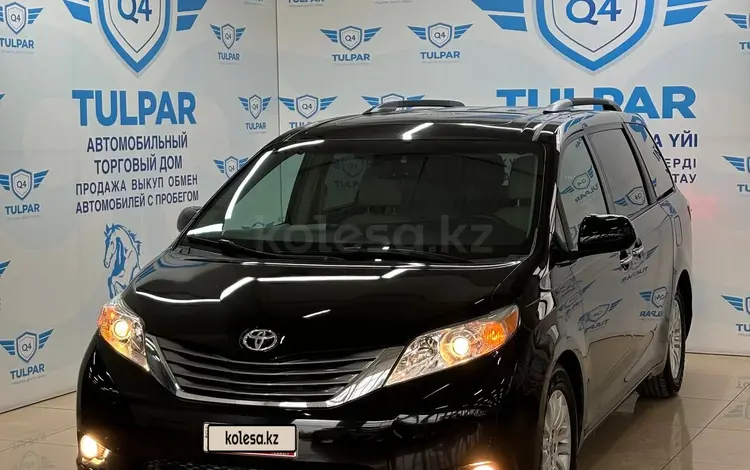 Toyota Sienna 2015 года за 14 500 000 тг. в Алматы