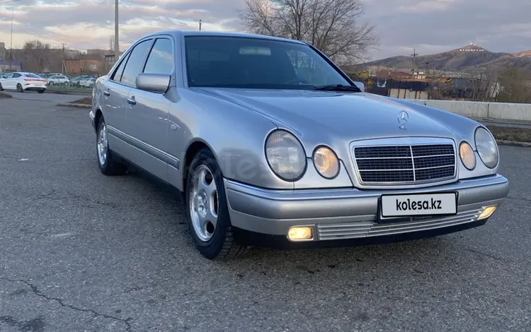 Mercedes-Benz E 280 1996 годаfor5 000 000 тг. в Усть-Каменогорск