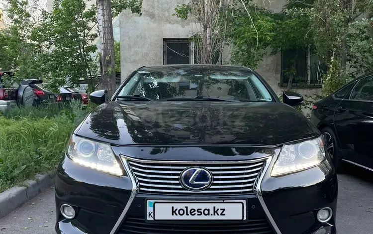 Lexus ES 300h 2014 годаүшін9 800 000 тг. в Алматы