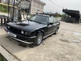 BMW 520 1993 года за 1 350 000 тг. в Алматы – фото 2