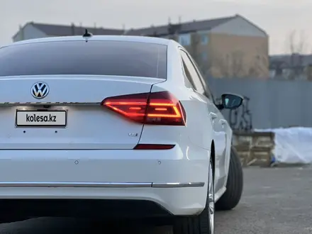 Volkswagen Passat 2018 года за 7 000 000 тг. в Уральск – фото 7