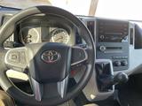 Toyota Hiace 2019 г. В., механика, дизельный в Атырау – фото 5