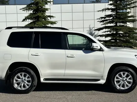 Toyota Land Cruiser 2015 года за 28 000 000 тг. в Астана – фото 3