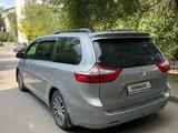 Toyota Sienna 2016 года за 14 000 000 тг. в Алматы – фото 3