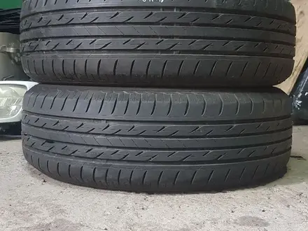 Резина 2-шт 205/65 r16 Bridgestone из Японии за 46 000 тг. в Алматы