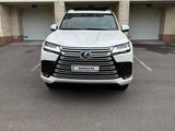 Lexus LX 600 2023 годаfor72 000 000 тг. в Астана