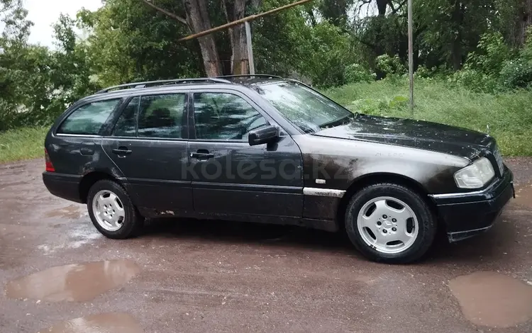 Mercedes-Benz C 180 1996 года за 1 700 000 тг. в Алматы