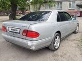 Mercedes-Benz E 280 1996 годаүшін2 800 000 тг. в Семей – фото 5