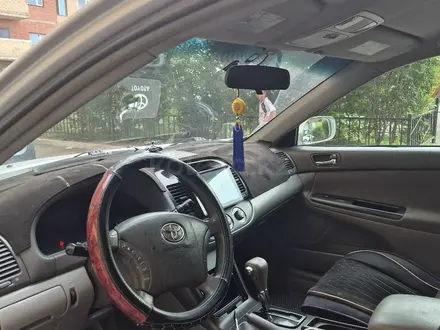 Toyota Camry 2005 года за 4 100 000 тг. в Астана – фото 4