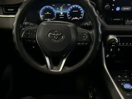 Toyota RAV4 2022 года за 13 800 000 тг. в Алматы – фото 8