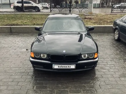 BMW 730 1994 года за 2 500 000 тг. в Костанай