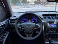 Toyota Camry 2016 года за 10 000 000 тг. в Семей – фото 15