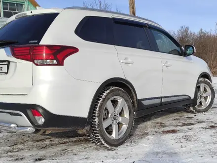 Mitsubishi Outlander 2020 года за 13 550 000 тг. в Костанай – фото 7