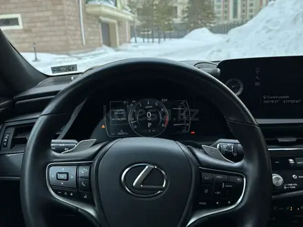 Lexus ES 350 2022 года за 29 000 000 тг. в Астана – фото 10