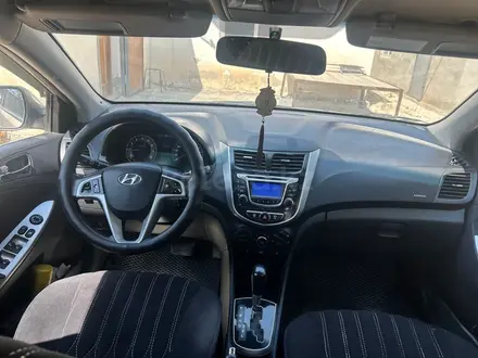Hyundai Accent 2013 года за 5 300 000 тг. в Актау – фото 2