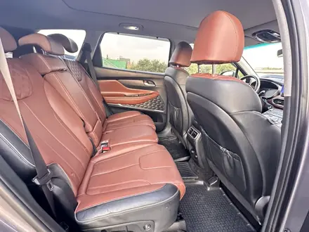Hyundai Santa Fe 2022 года за 16 000 000 тг. в Алматы – фото 6