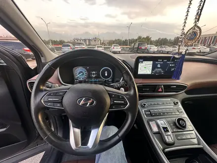 Hyundai Santa Fe 2022 года за 16 000 000 тг. в Алматы – фото 7