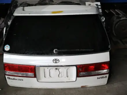 Крышка багажника на Toyota Mark 2 Qualis за 45 000 тг. в Алматы