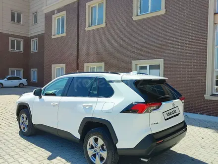 Toyota RAV4 2023 года за 16 200 000 тг. в Актау – фото 4