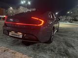 Hyundai Sonata 2023 года за 12 600 000 тг. в Жезказган – фото 3