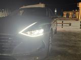 Hyundai Sonata 2023 года за 12 600 000 тг. в Жезказган – фото 2
