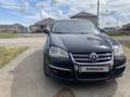 Volkswagen Jetta 2006 года за 3 500 000 тг. в Караганда – фото 2