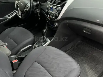 Hyundai Accent 2015 года за 6 000 000 тг. в Усть-Каменогорск – фото 11