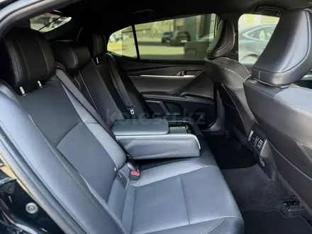 Toyota Camry 2024 года за 20 500 000 тг. в Костанай – фото 6