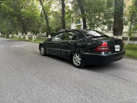 Mercedes-Benz C 200 2000 года за 1 950 000 тг. в Шымкент – фото 15