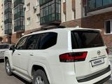 Toyota Land Cruiser 2022 года за 42 400 000 тг. в Караганда – фото 3